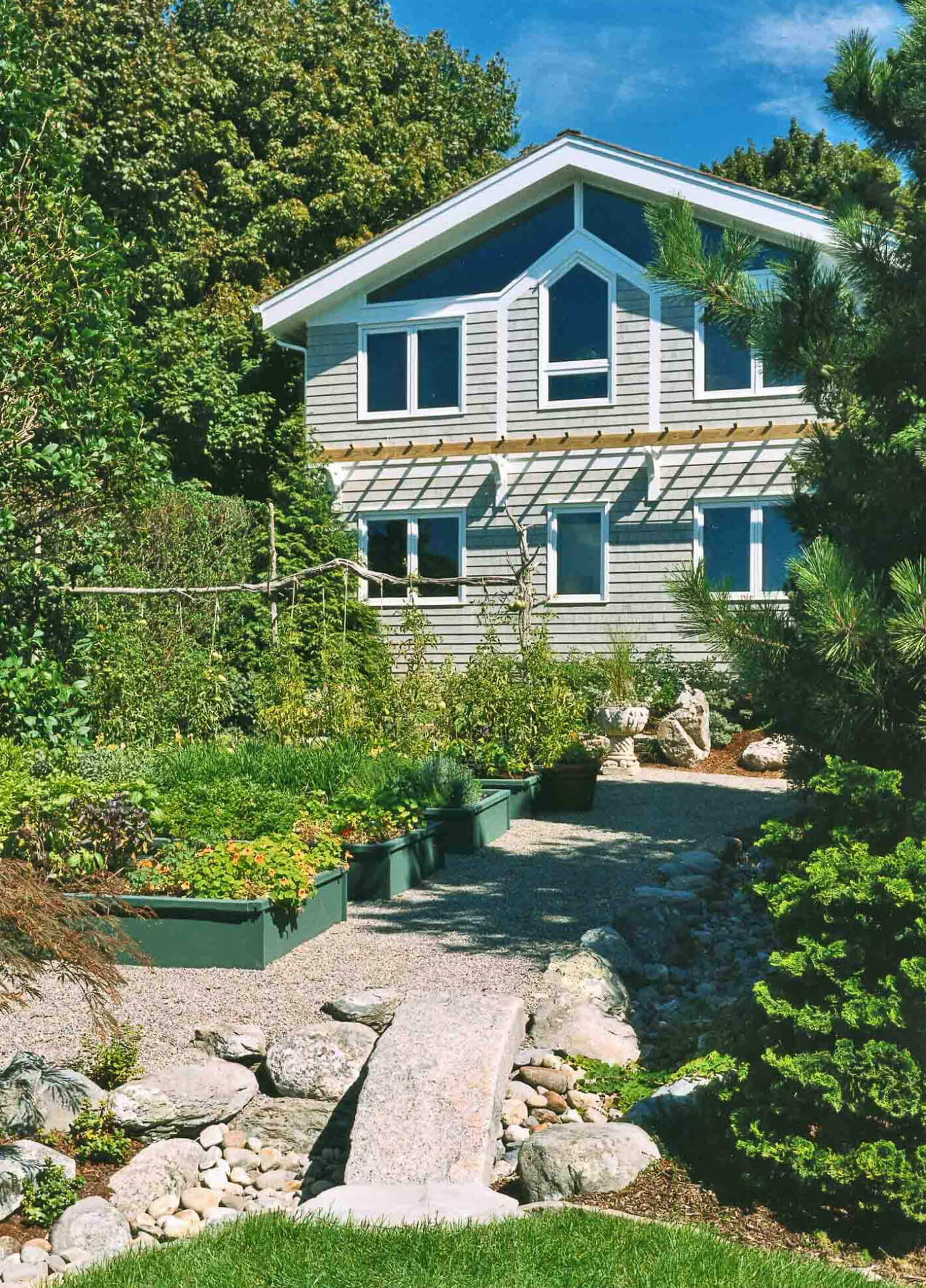 Lindsay Architecture - Waterfront Compound