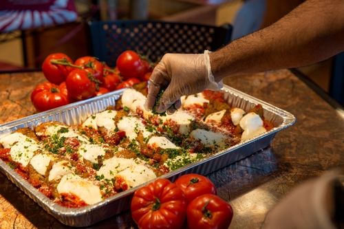 How to Add Catering and Prepared Foods to Your Grocery Business