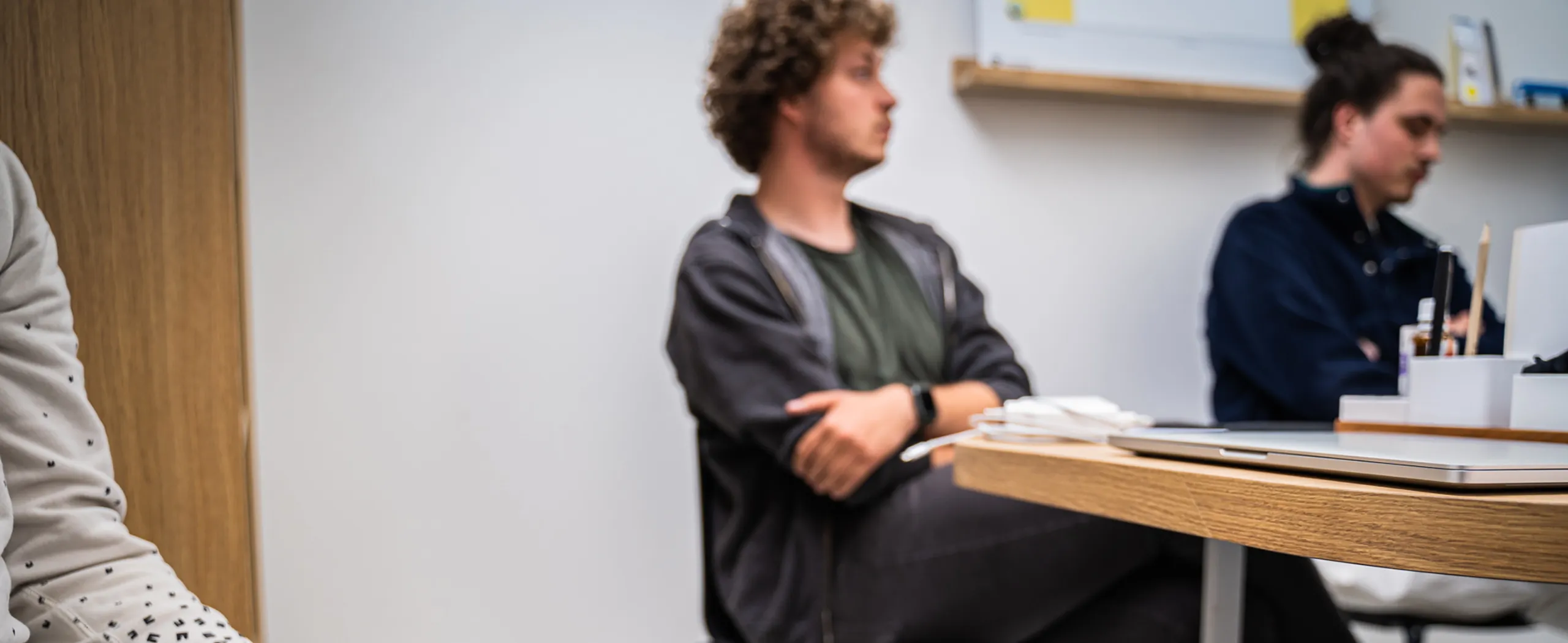 Context of a computer showing research