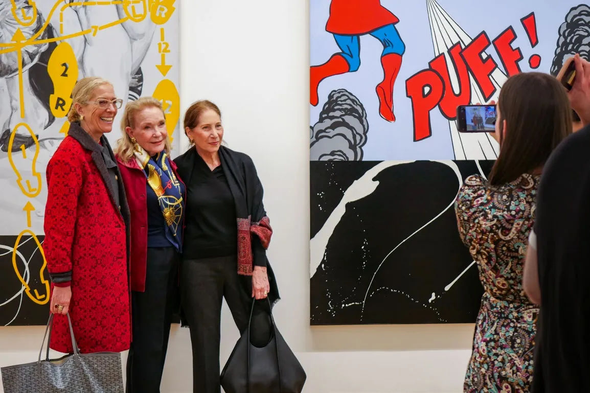 Caption: Friends of the League visiting ASL Alumni Deb Kass’s exhibition at Salon 94.