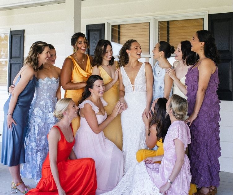 The Ultimate Wedding Hair & Makeup Timeline (From Booking to “I Do!”)