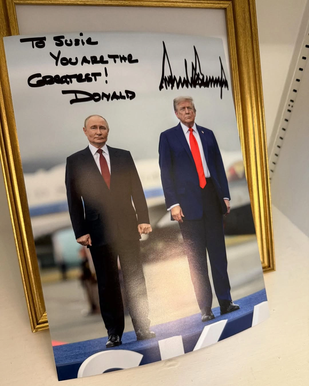 A portrait of power, photographed by Christopher Anderson and reported by Chris Whipple.