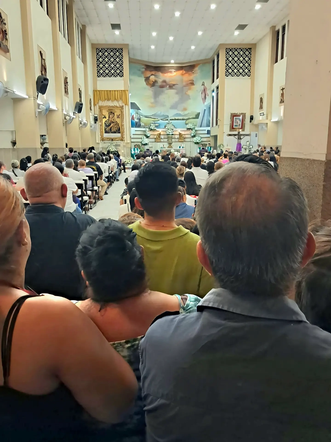 La eucaristía en memoria del padre Patricio Alfredo Sánchez Molinari se celebró el domingo 18 de octubre de 2026, a las 21:00
