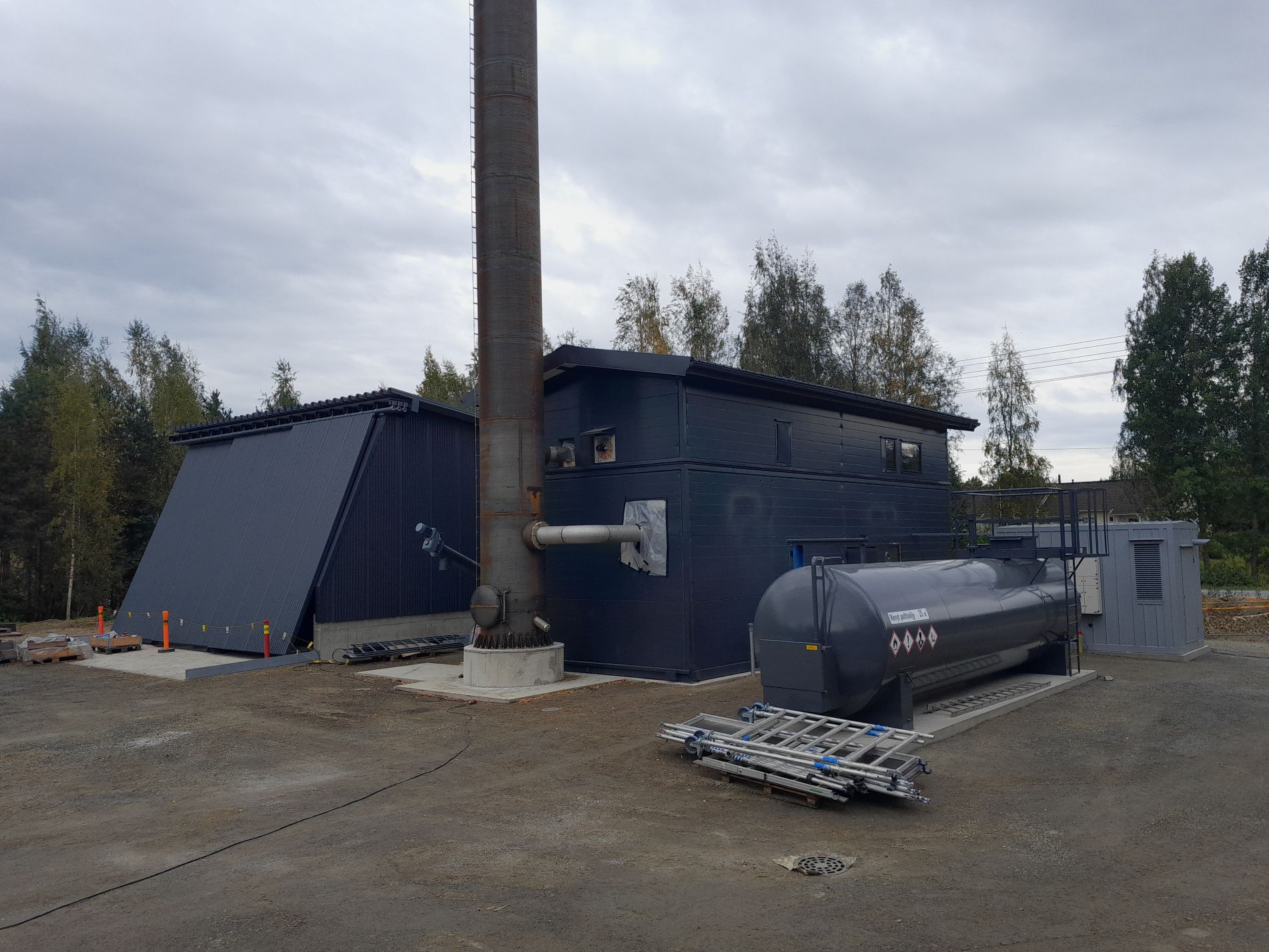 Luopioisten lämpölaitos ja hakevarasto