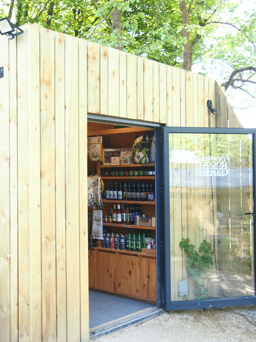 SteelPad Bespoke - Shop, storage & catering unit