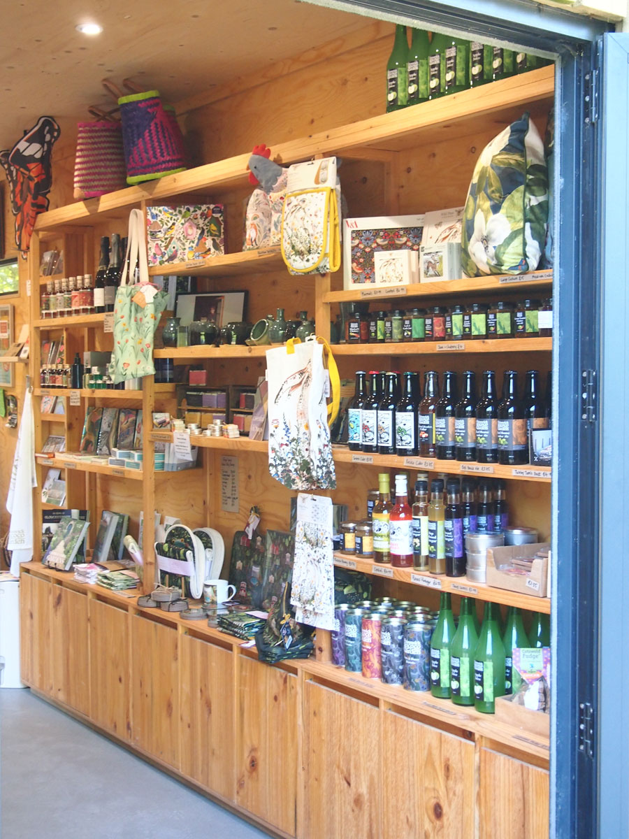 SteelPad Bespoke - Shop, storage & catering unit