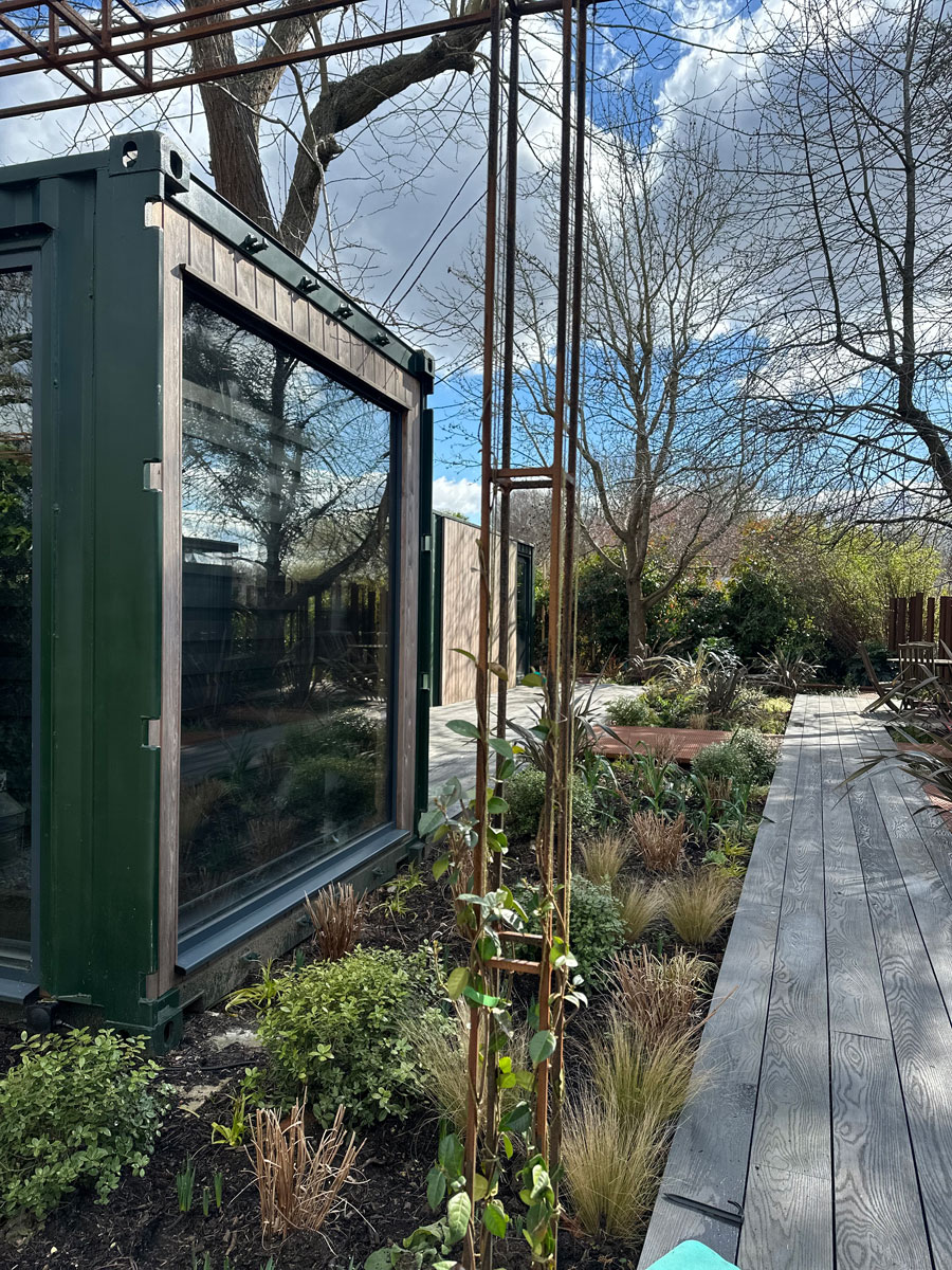 SteelPad Bespoke - Garden room x3