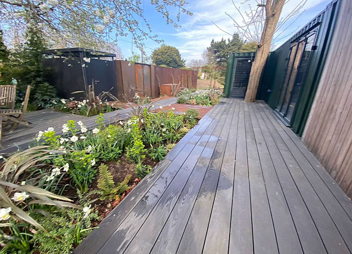 SteelPad Bespoke - Garden room x3