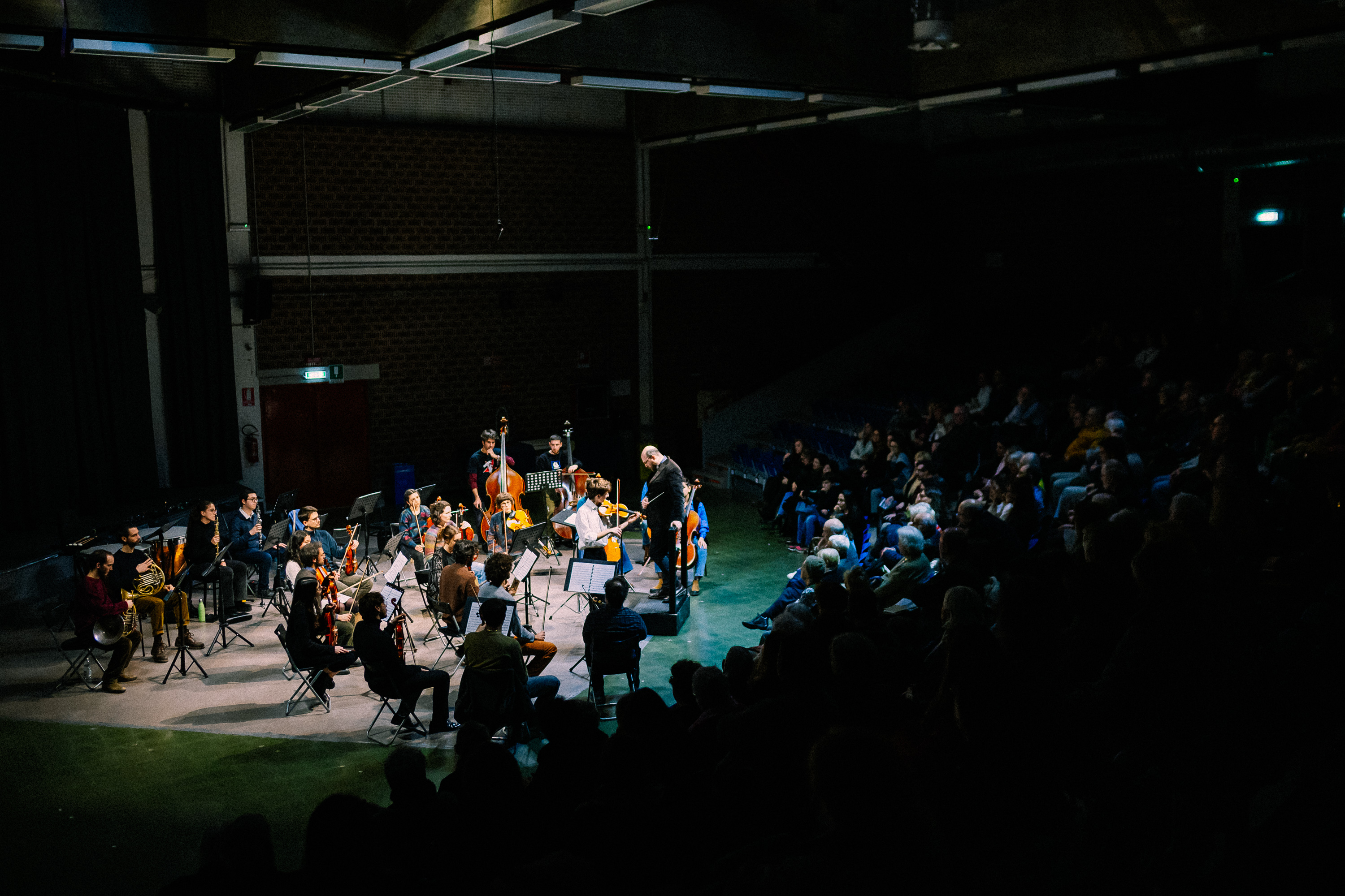 Aperi Symphony - Orchestra Senzaspine