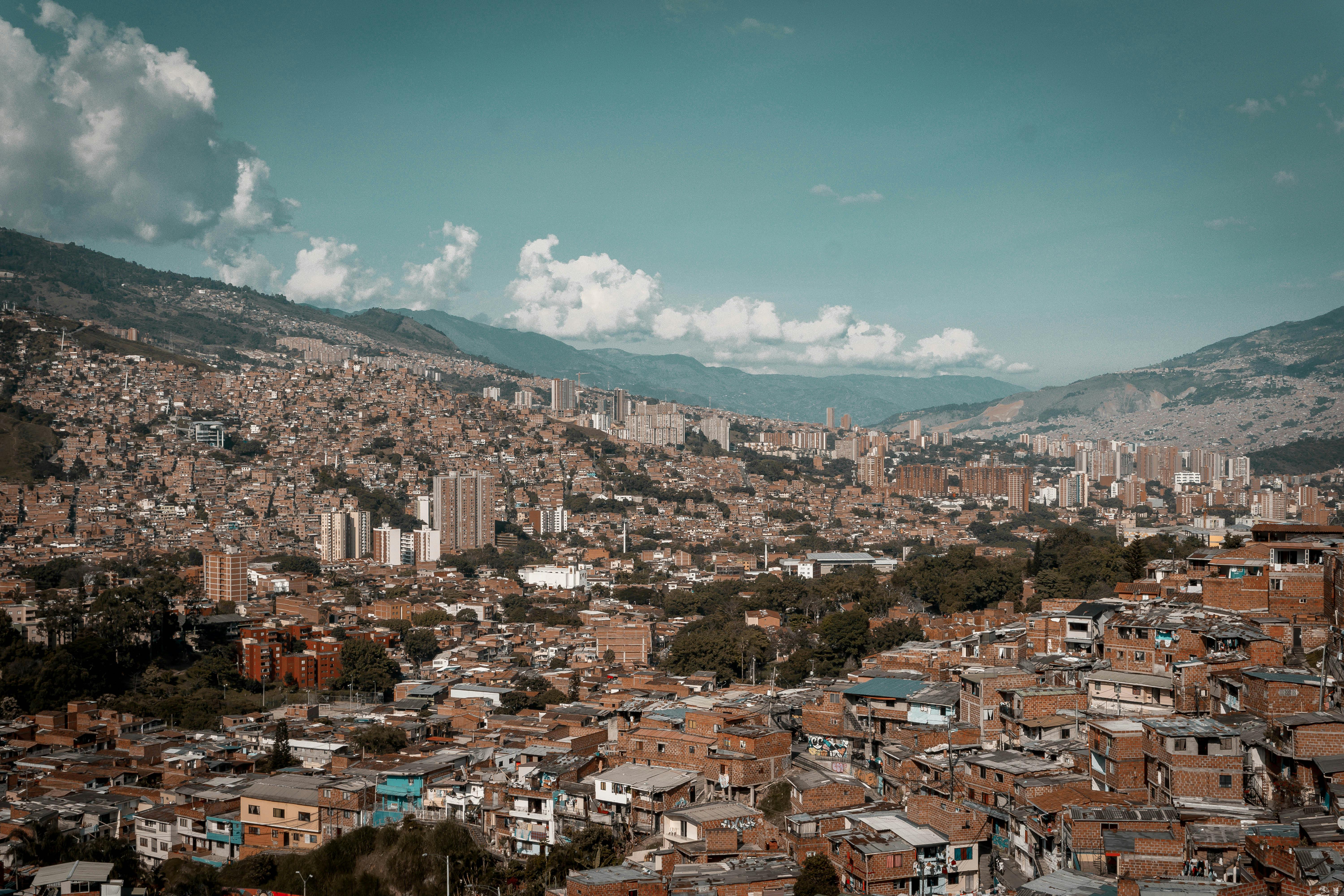 Traslado cenizas a colombia desde Espana