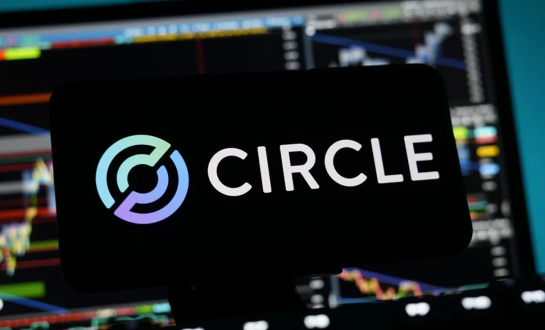 Ark Invest Buys $30M Circle Shares as Stock Dips