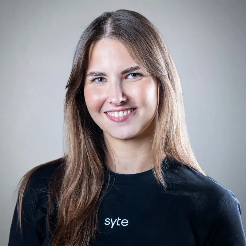 Potrait Mara Santidrián Korff