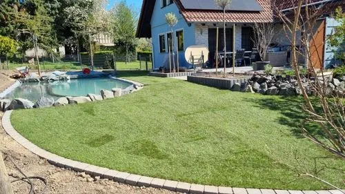 gartenanlage und teich