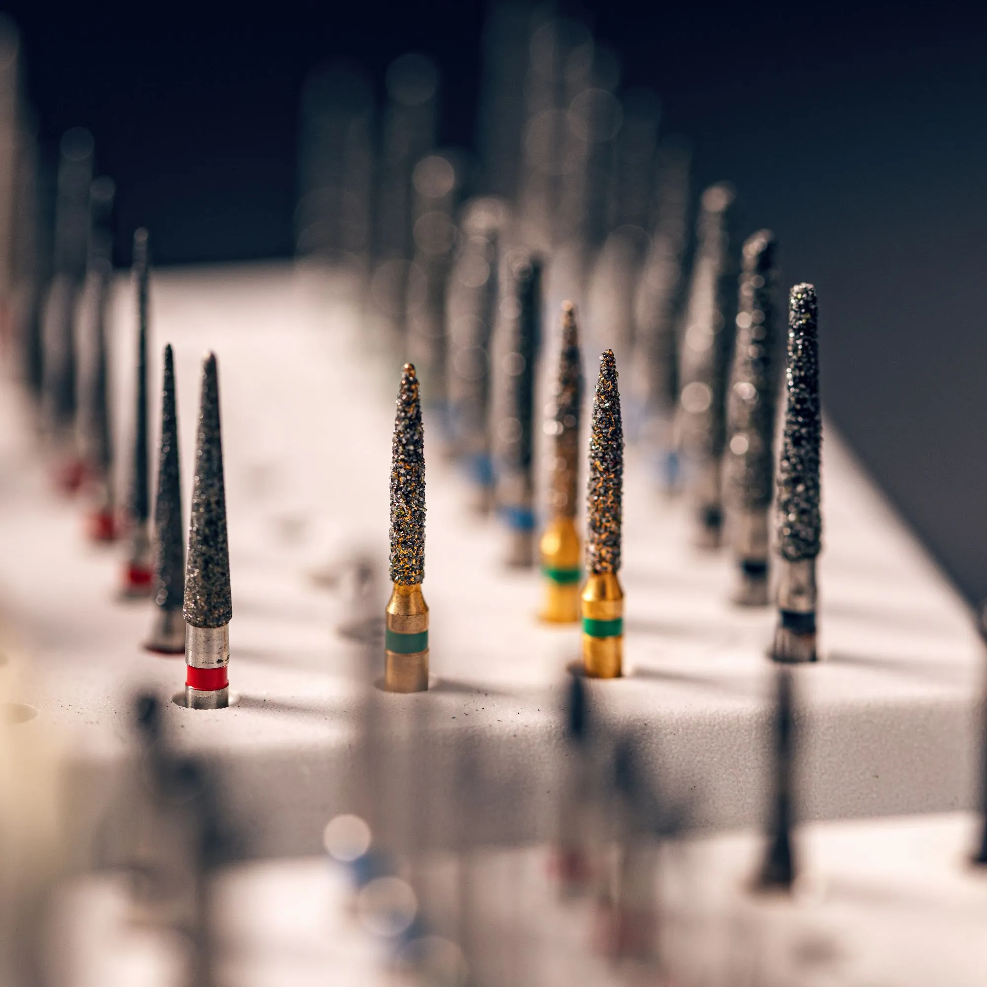 Be careful not to use the wrong diamond drill bit when drilling at home