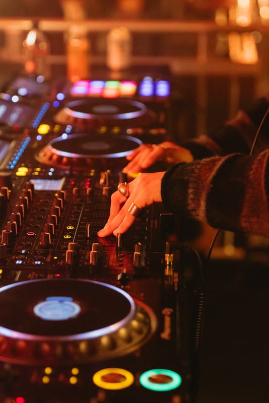 What is CD Baby Pricing for Independent Artists: Full Cost and Value Analysis