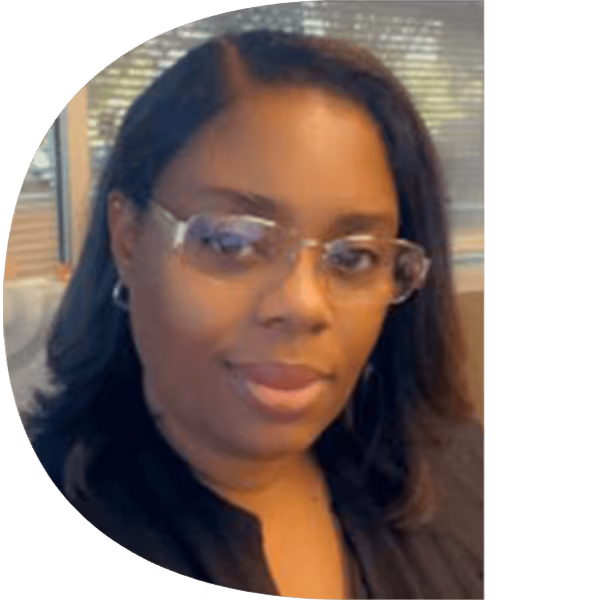 Headshot of LaToya Cox from GVA Property Management