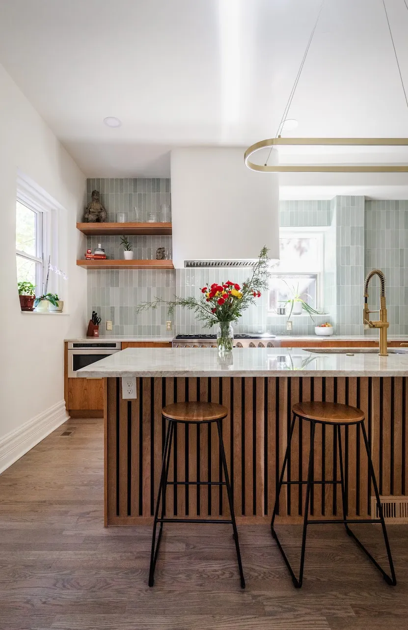 Kitchen construction