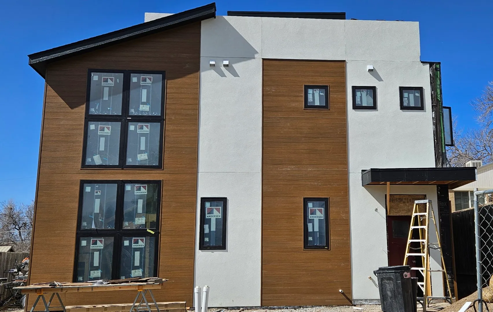 943/945 Tennyson Duplexes