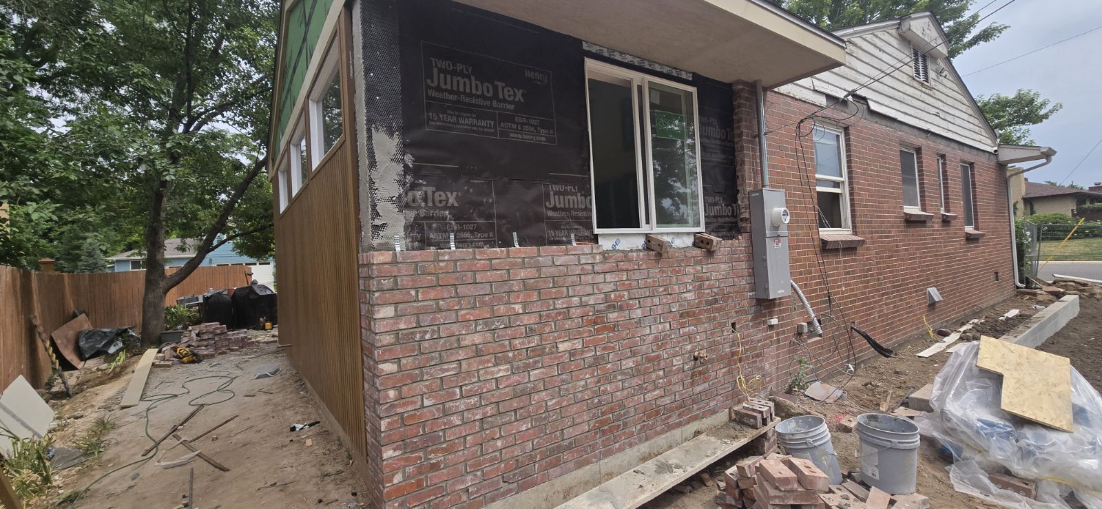 1795 E Cornell