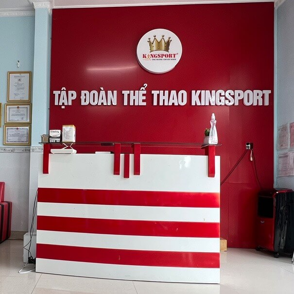 Một số hình ảnh tại cửa hàng Kingsport Vĩnh Long