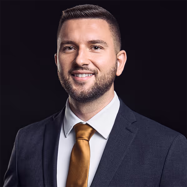 Arian Agolli Profile