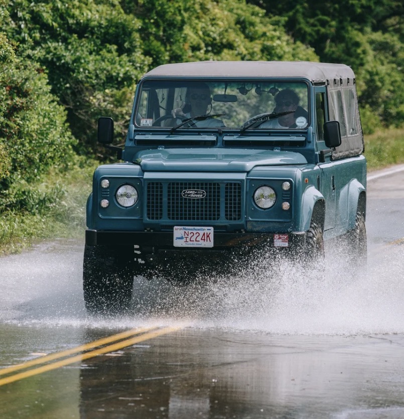 Robert's Land Rover Defender loaded for the beach
