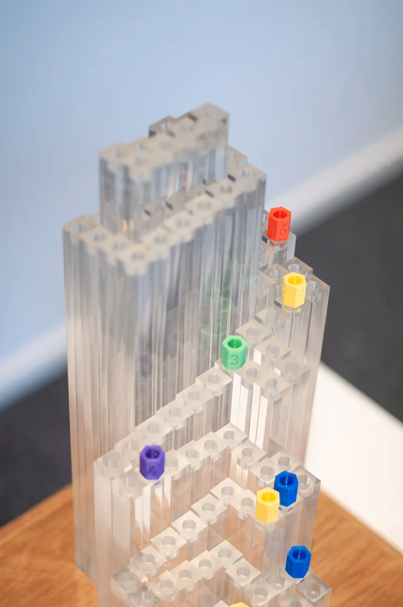 Top view of Stig model with pawns