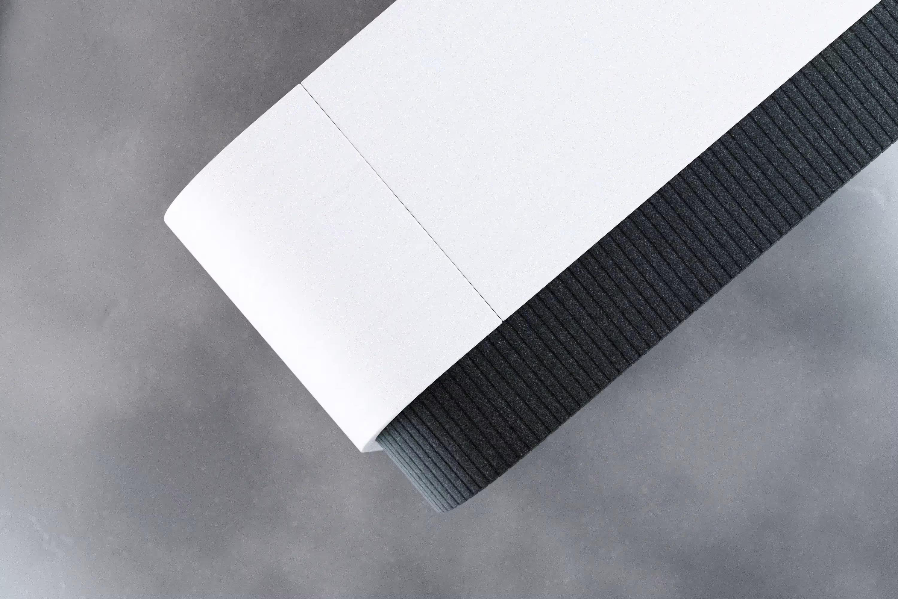 Einride Autonomous vehicle interface top