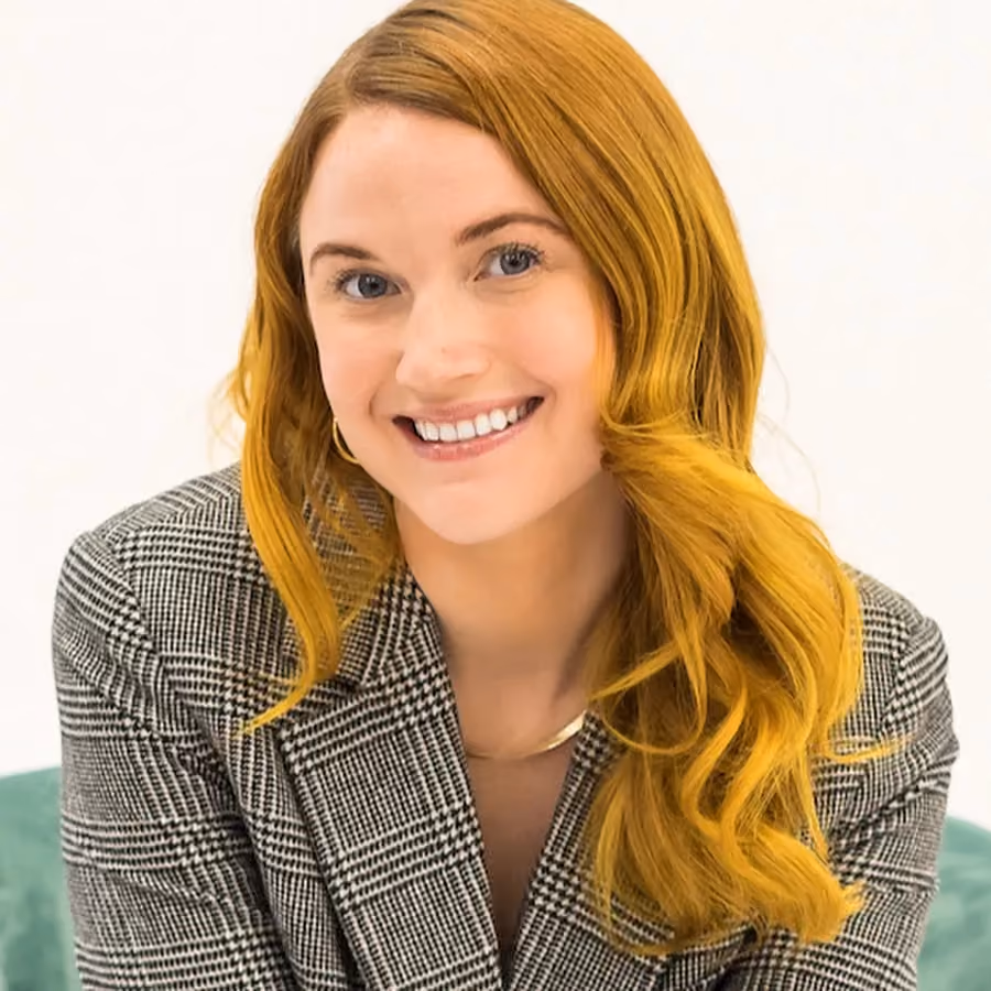 dara denney headshot