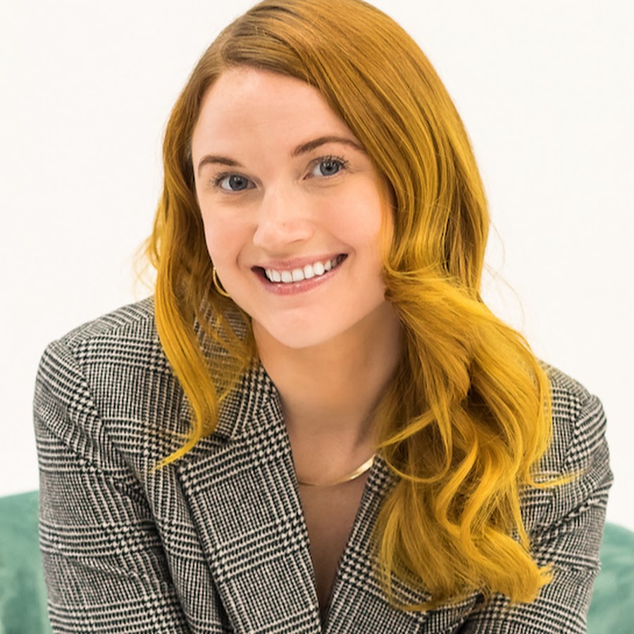 dara denney headshot