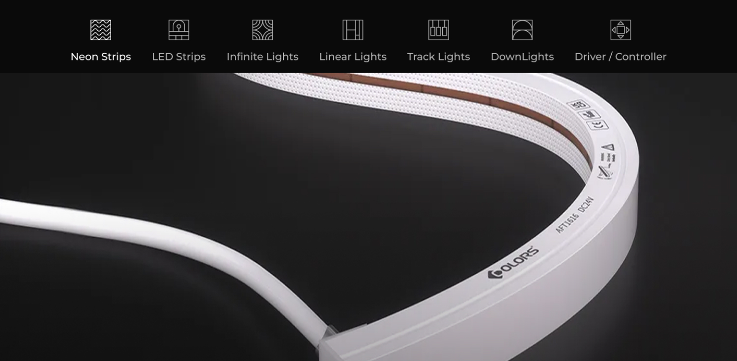 Featured product section of the COLORS website.