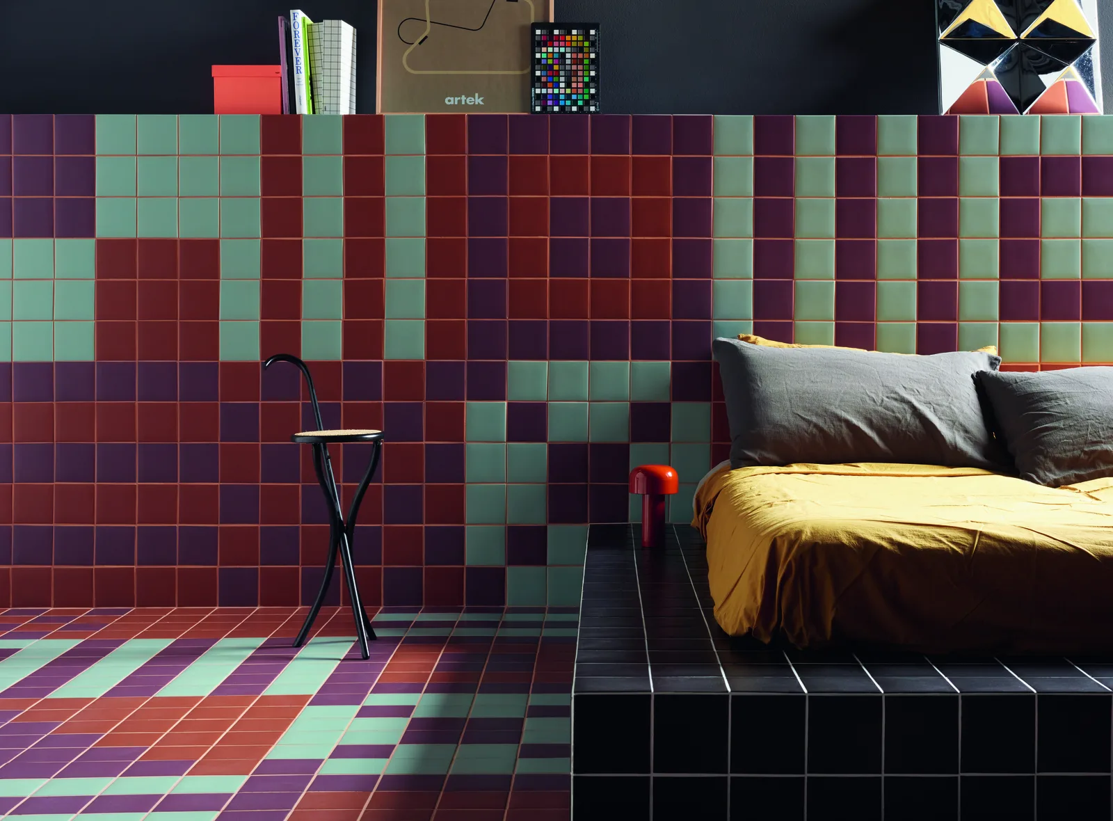41zero42 Pixel – wielobarwne ceramiczne płytki w aranżacji sypialni