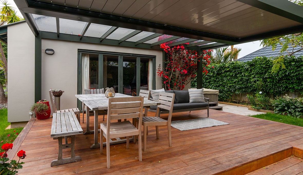 Point Chevalier pergola
