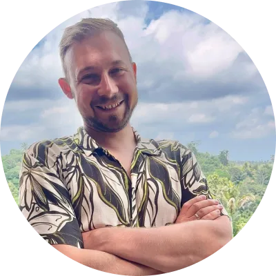 Максим Возненко