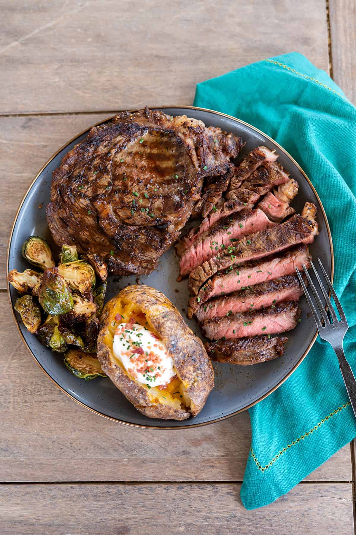 https://girlscangrill.com/wp-content/uploads/2022/08/ninja-grilled-steak.jpg