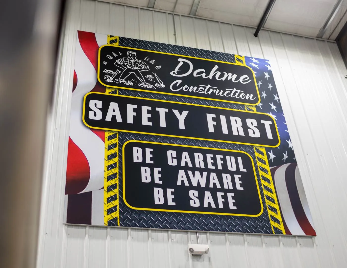 Dahme safety banner
