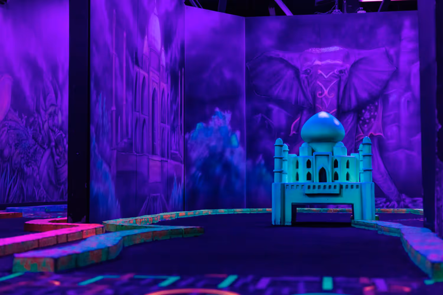 Indoor Miniature Golf Courses