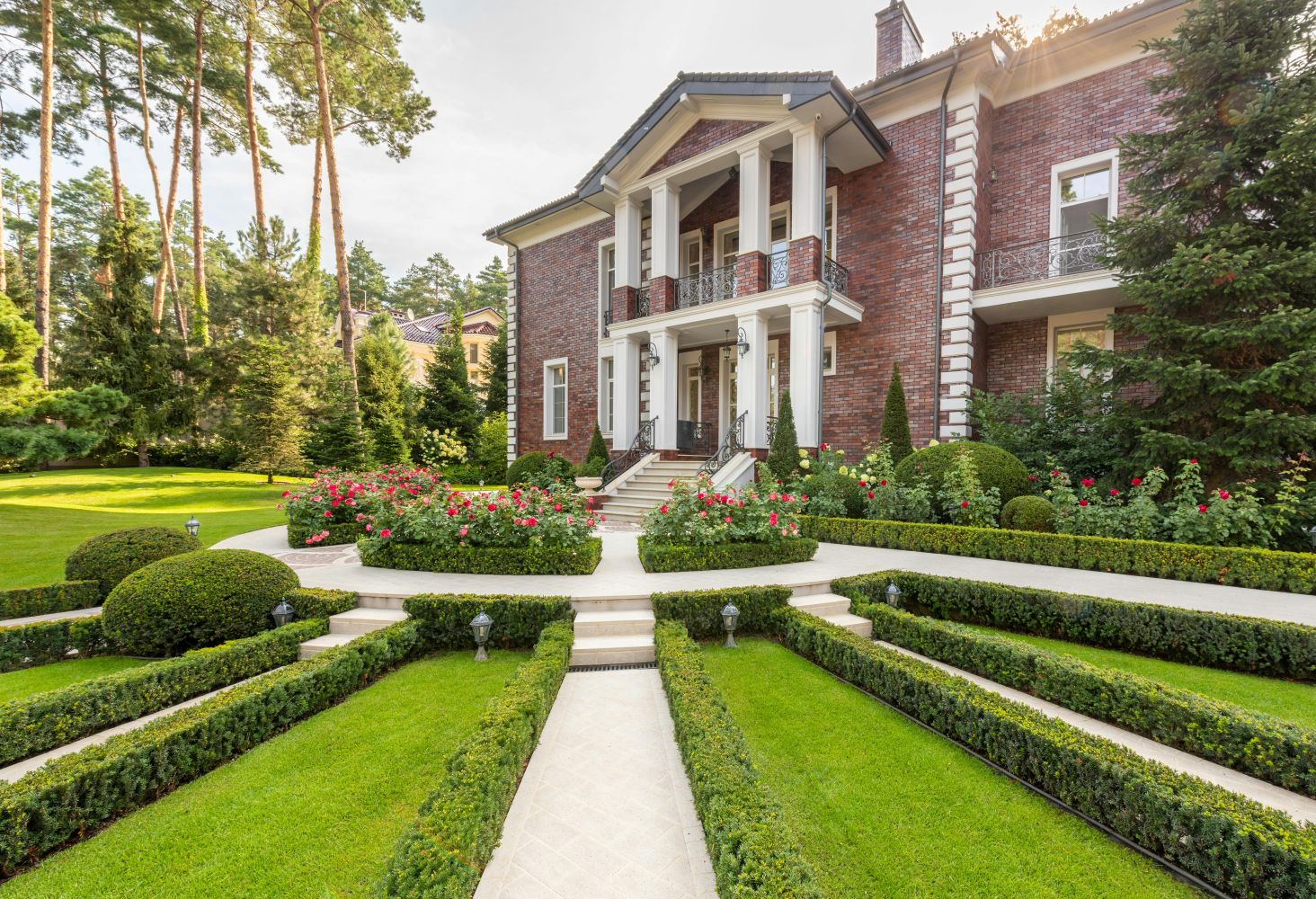 10 Most Expensive Brisbane Suburbs for Buyers Who Want Prestige Property