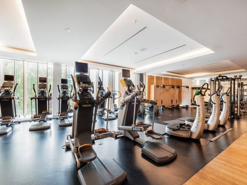 Der Cardiobereich des Holmes Place Fitnessstudios in Hamburg Barmbek.