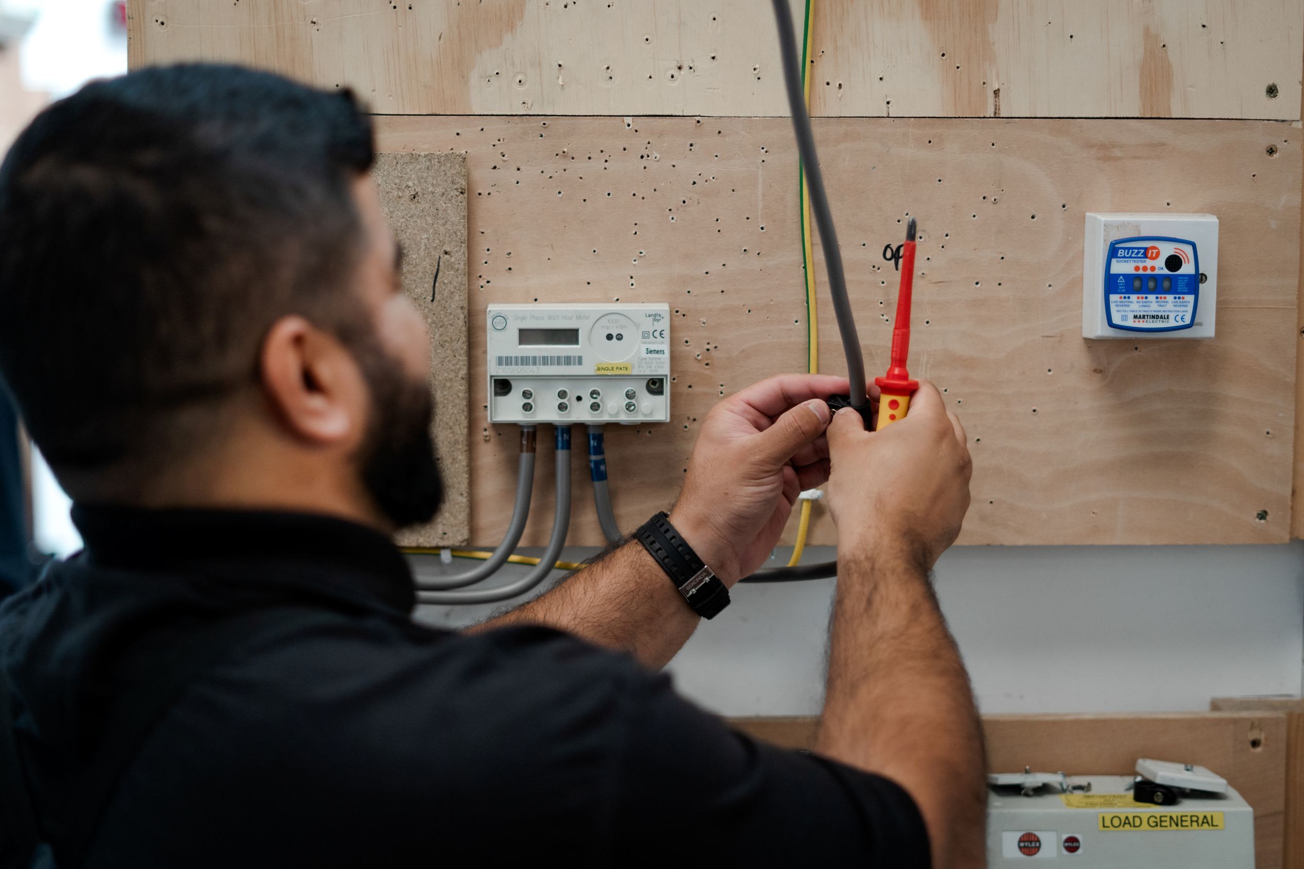 How Electricians Are Fast-Tracking Their Careers with the 2346-03 - Level 3 Electrotechnical Experienced Worker Qualification (EWA)
