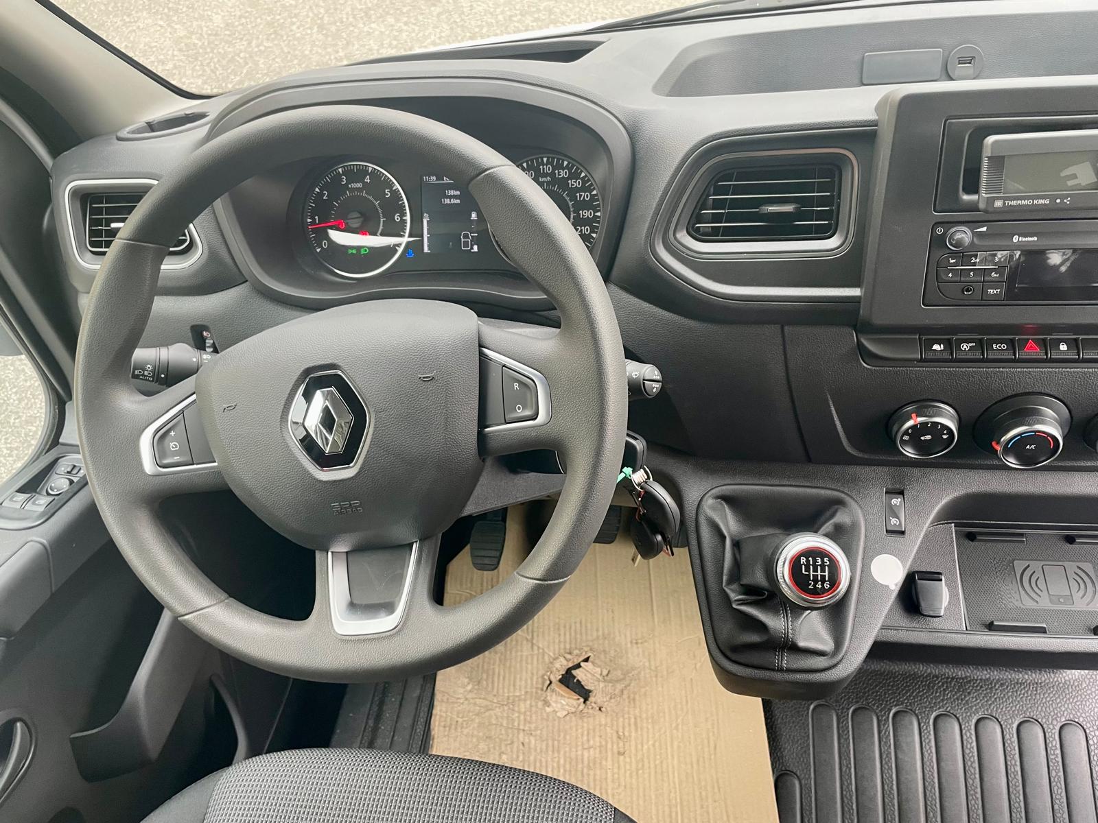 nuovo furgone isotermico frigo 7 epal Renault Master