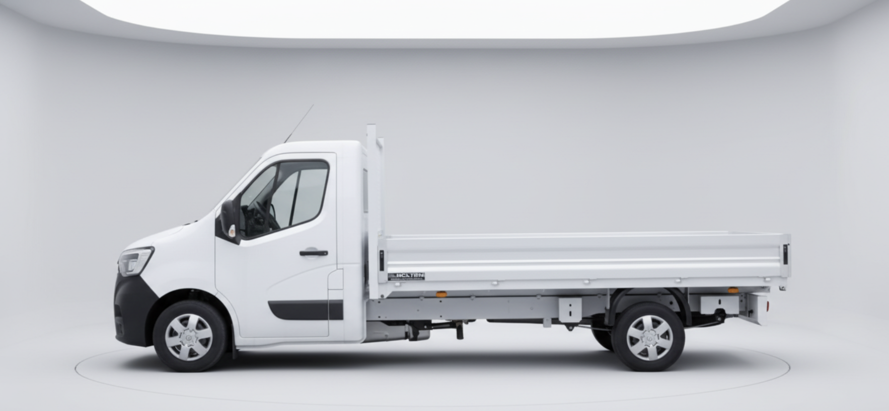 nuovo furgone cassone a pianale km 0