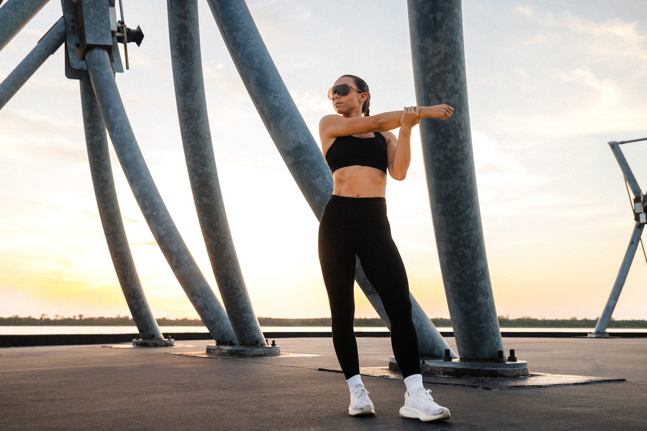 Athletics - Roka stretch main