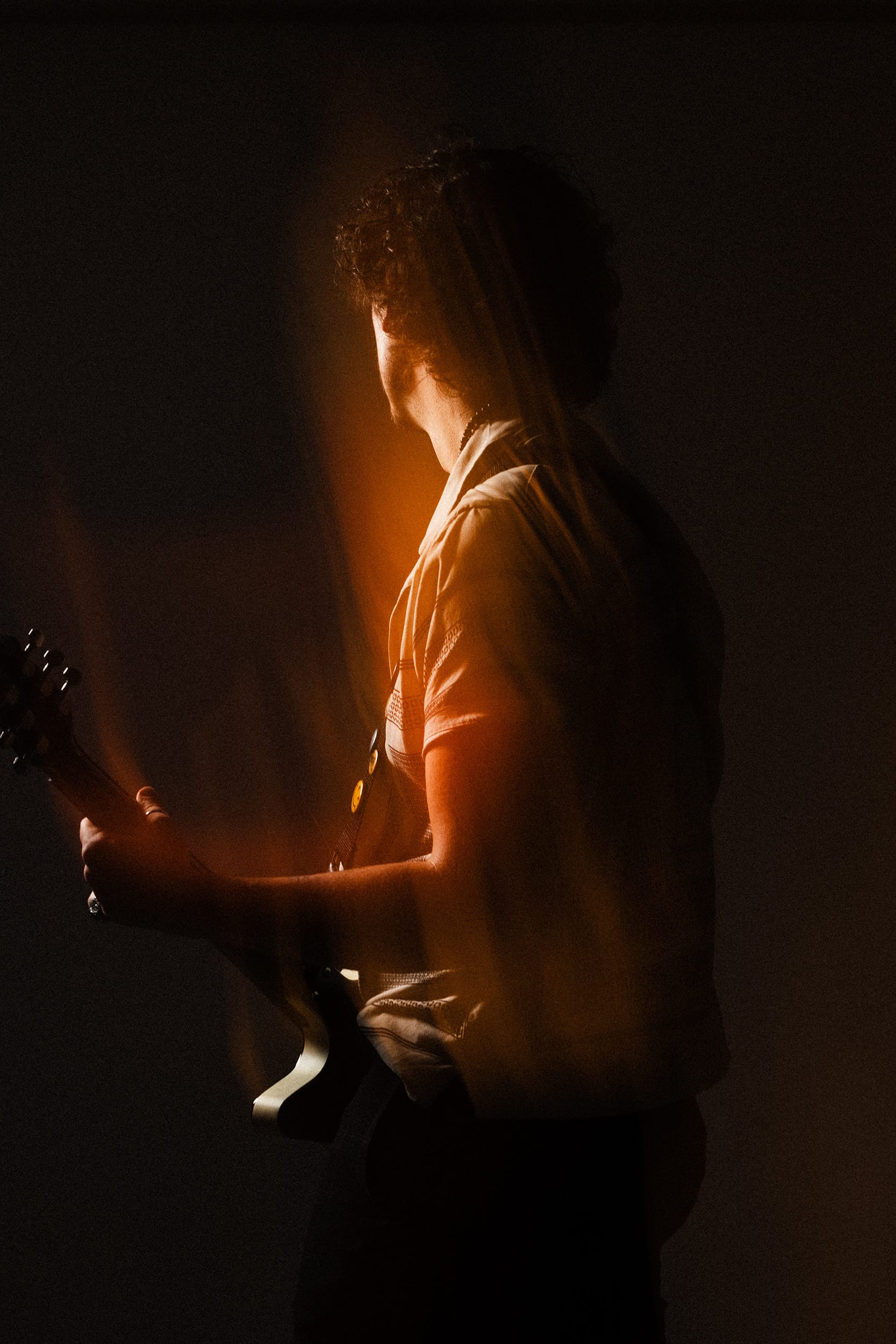 Studio - guitar back
