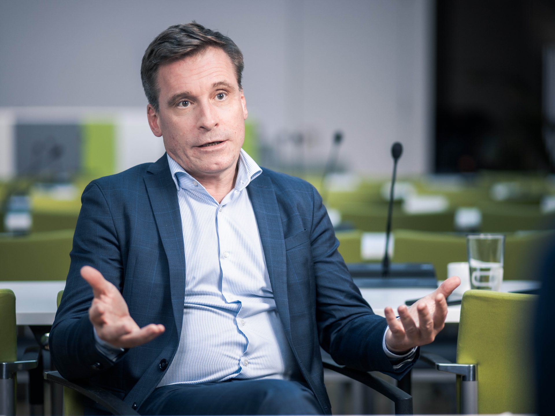 Oliver Röpke ist seit November 2025 Direktor des Bureau for Worker’s Activities (ACTRAV) der International Labour Organization (ILO).