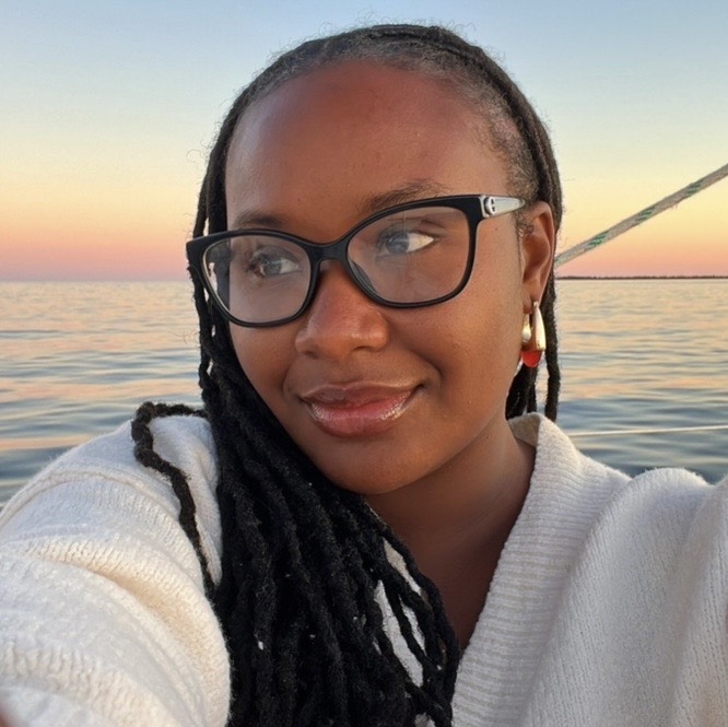 Destinee Bates, a Birth & postpartum doula in Chicago Loop, Illinois