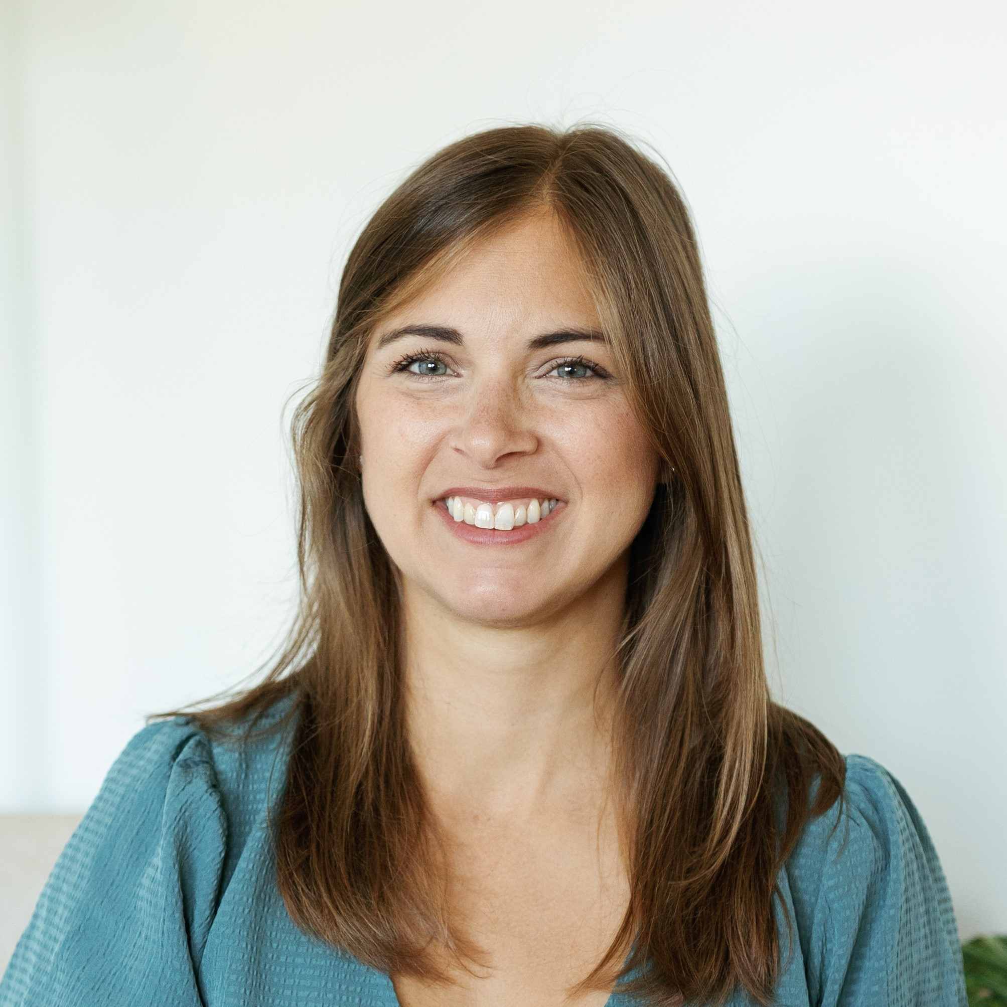 Hannah Albrecht, a Physical therapy postpartum specialist in Bolingbrook, Illinois