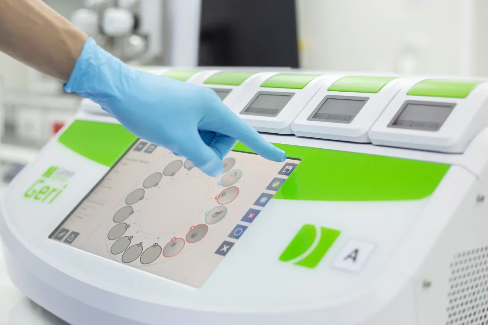 Genea clinic lab machine