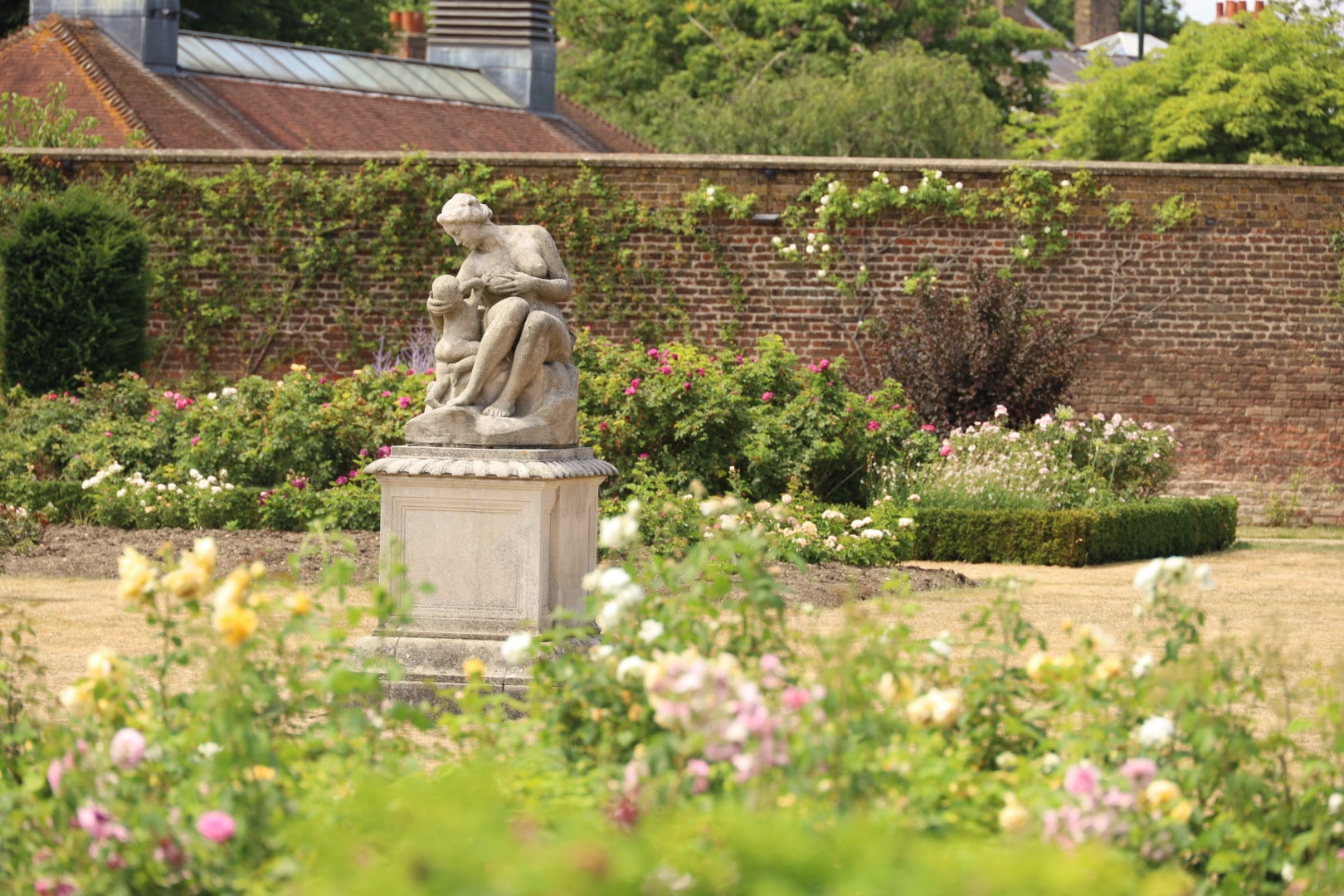 Hampton Court Palace Rose Garden, London Rose Gardens, statue of Abundance at Hampton Court Palace