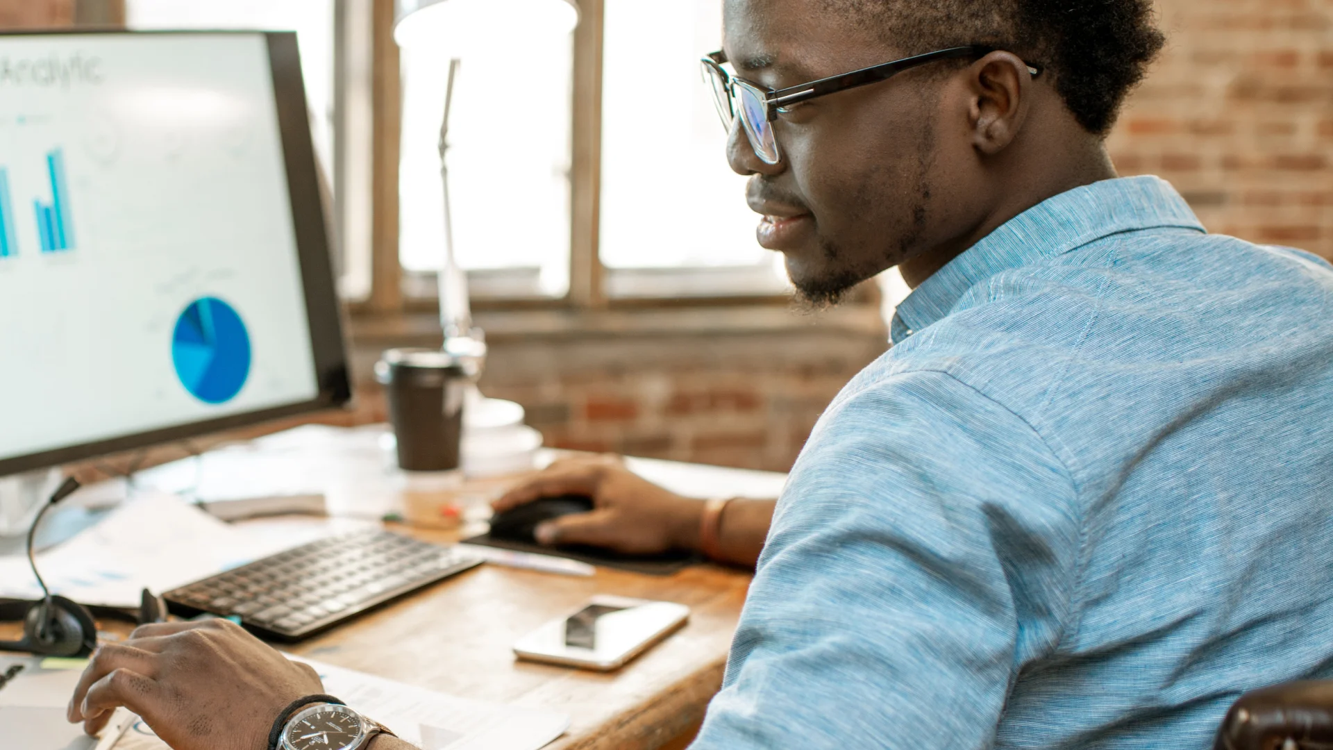Improving Employee Engagement with the Power of Strong Analytics